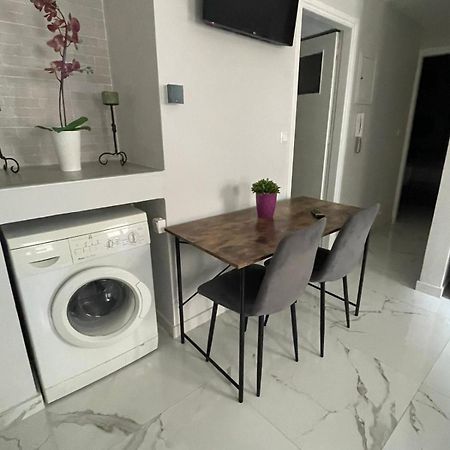 Anais Apartment Preveza Luaran gambar